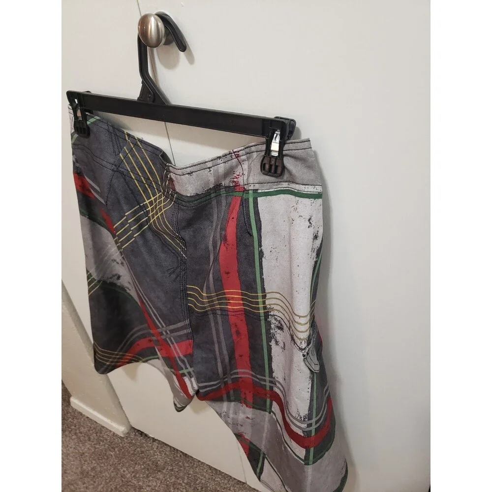 Unique Style Quiksilver Swims Shorts Men's Size 32 RARE SAMPLE ITEM New